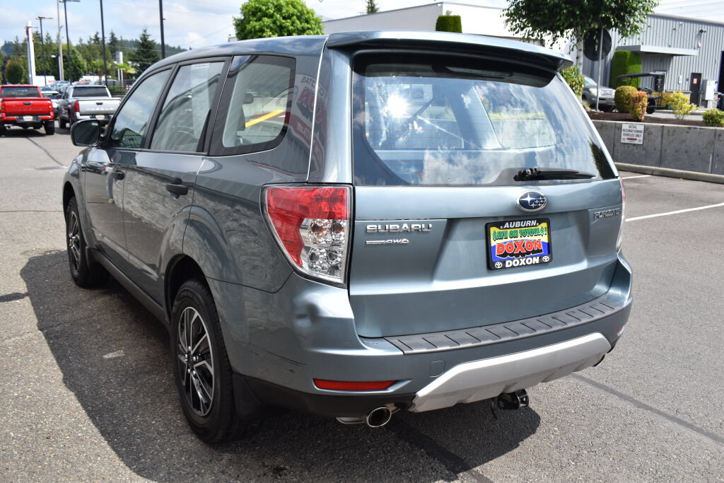 Used 2010 Subaru Forester 2.5X AWD/4WD image 7