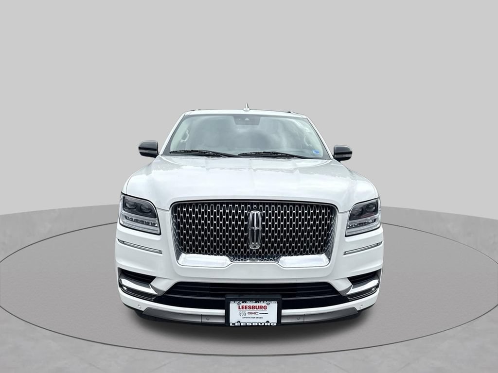 Used 2021 Lincoln Navigator Reserve w/ Luxury Package AWD/4WD image 2