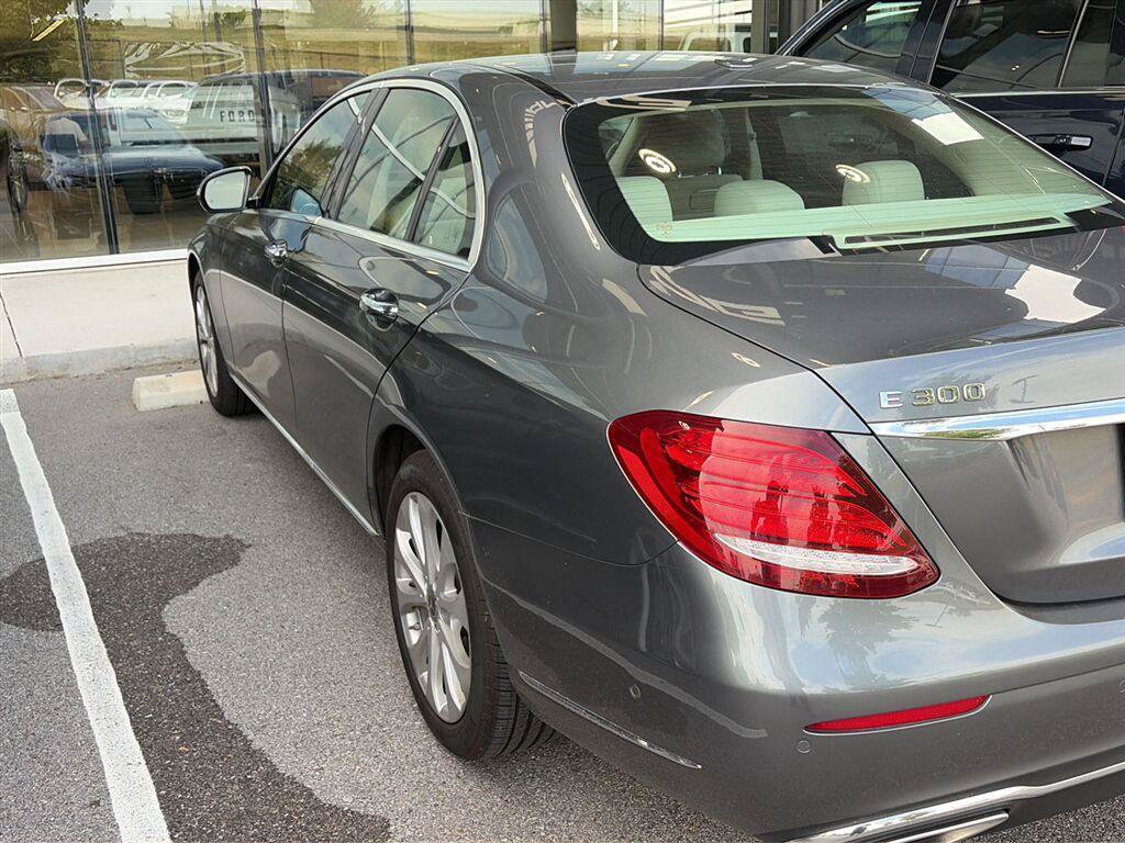 Certified 2019 Mercedes-Benz E 300 image 9