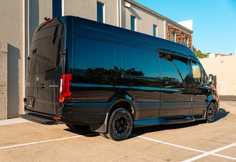Used 2022 Mercedes-Benz Sprinter 3500 image 4