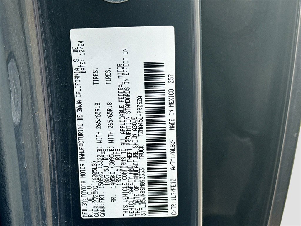 Used 2025 Toyota Tacoma SR5 image 30