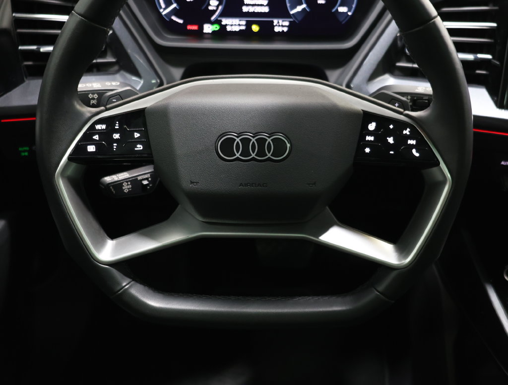 Used 2023 Audi Q4 e-tron Premium Plus w/ Premium Plus AWD/4WD image 17