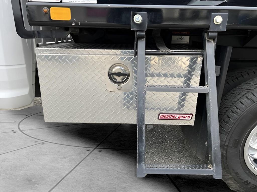 Used 2023 RAM 3500 Tradesman w/ Chrome Appearance Group image 34