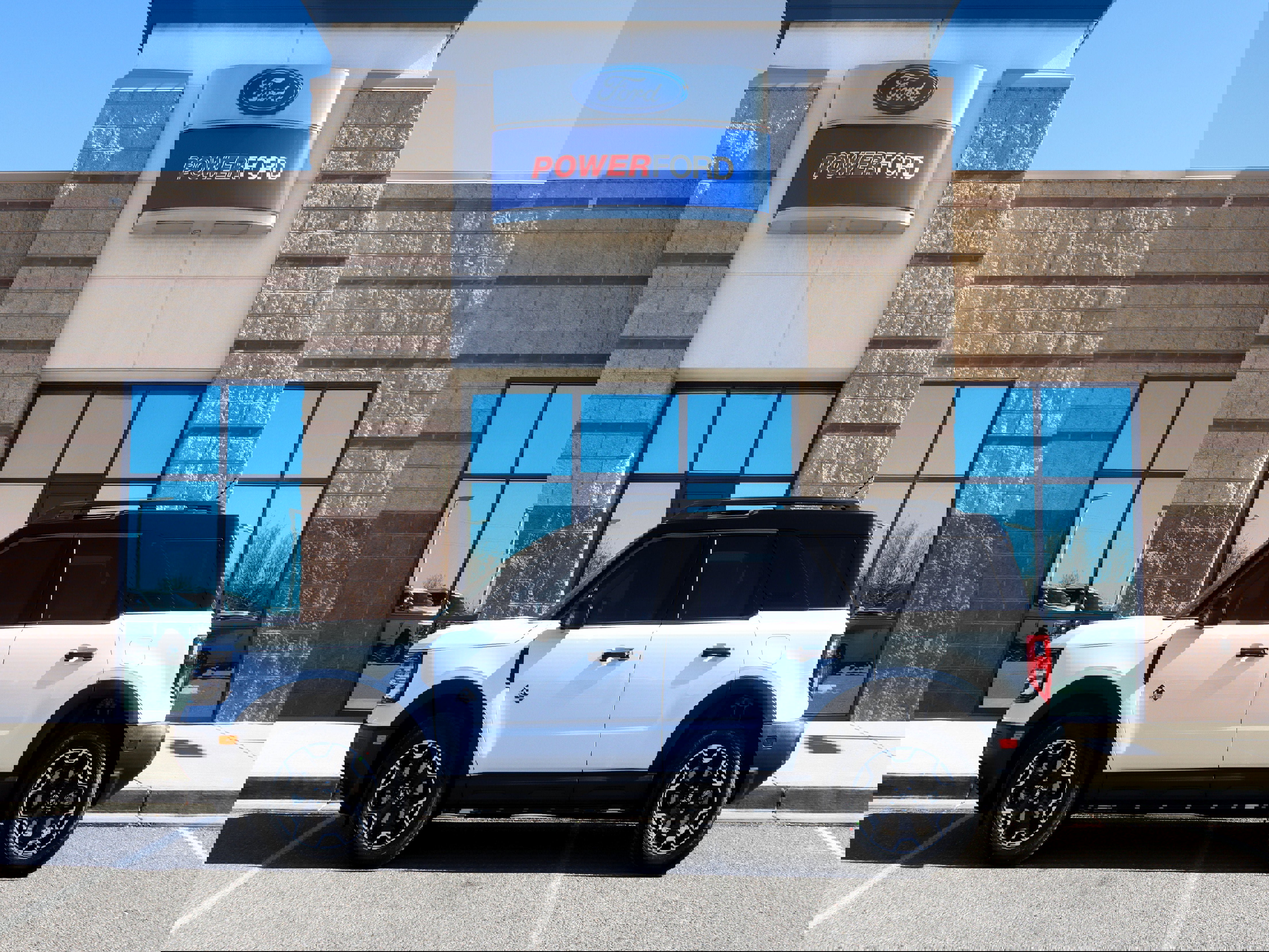 New 2026 Ford Bronco Sport Outer Banks image 9