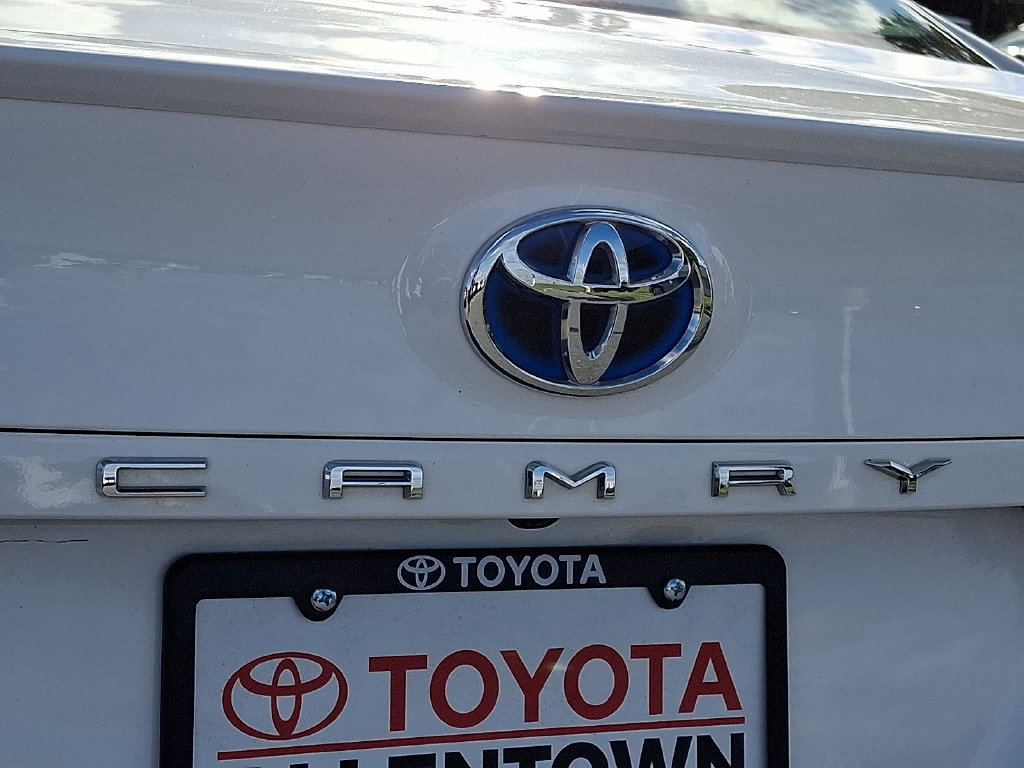 Used 2024 Toyota Camry SE FWD image 30