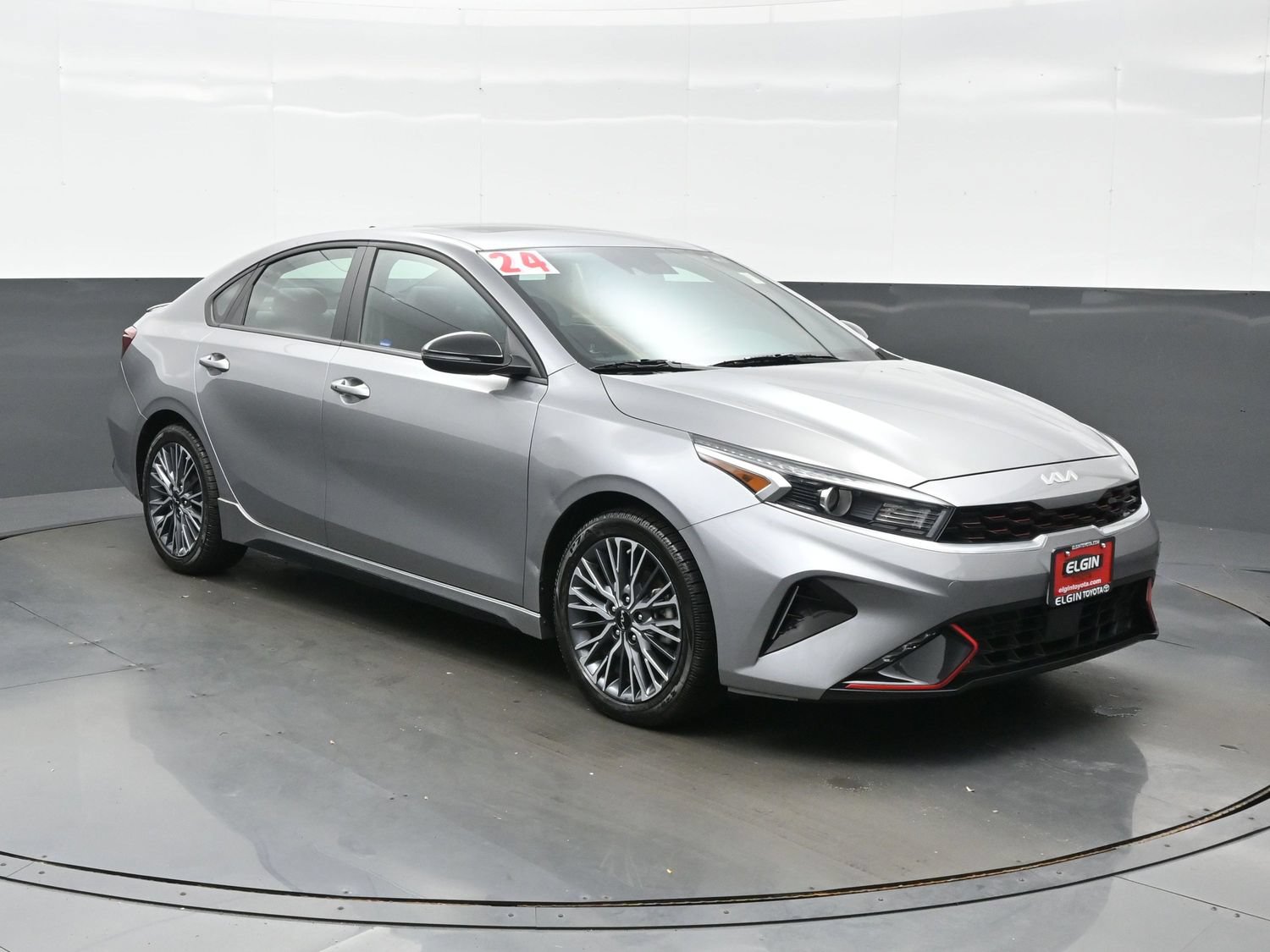 Used 2024 Kia Forte GT-Line w/ GT-Line Premium Package FWD image 8