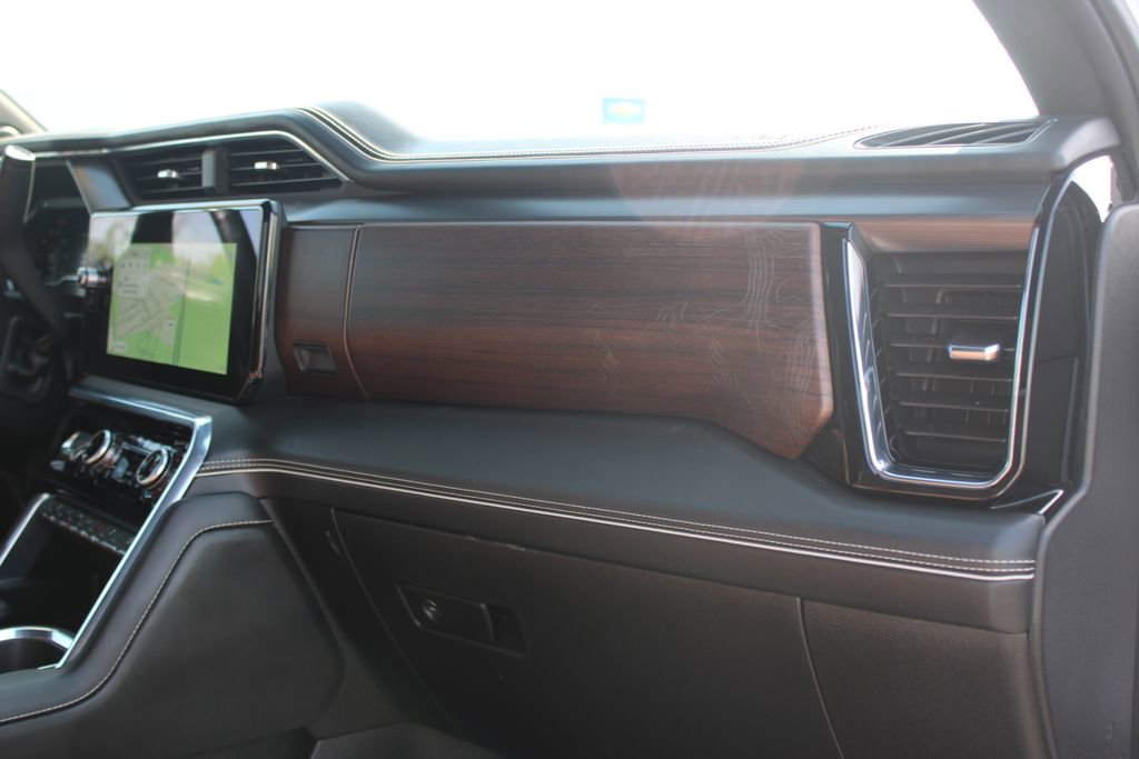 Used 2025 GMC Sierra 2500 Denali Ultimate image 33