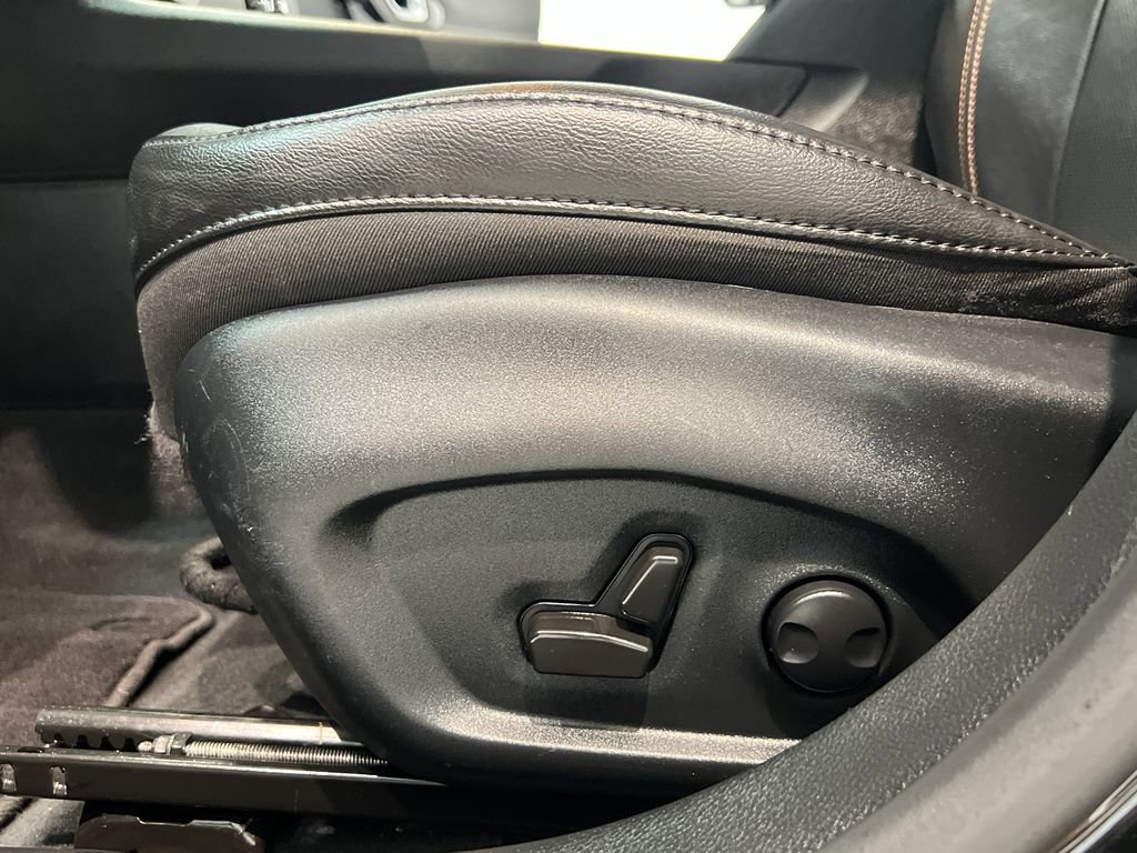 Used 2022 Jeep Compass Limited image 14