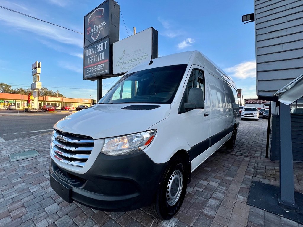 Used 2019 Freightliner Sprinter 2500 image 23