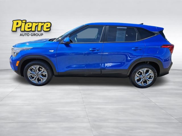 Used 2024 Kia Seltos LX AWD/4WD image 8