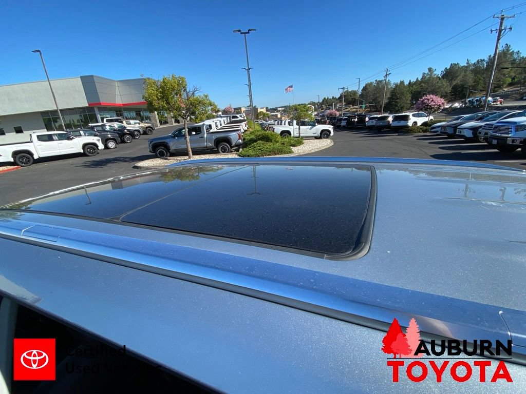 Certified 2020 Toyota Highlander Platinum AWD/4WD image 10