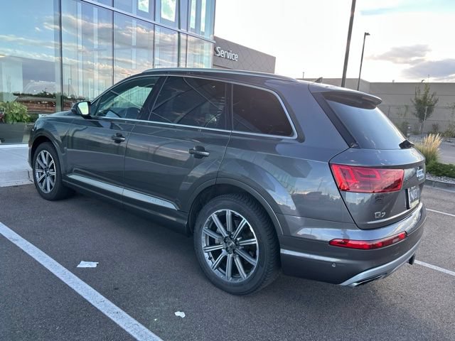 Used 2019 Audi Q7 3.0T Prestige AWD/4WD image 4