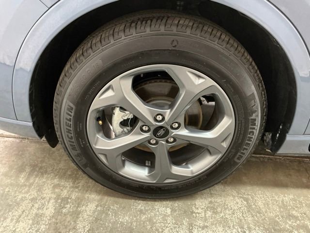 Used 2024 Ford Escape ST-Line w/ Equipment Group 301A image 11