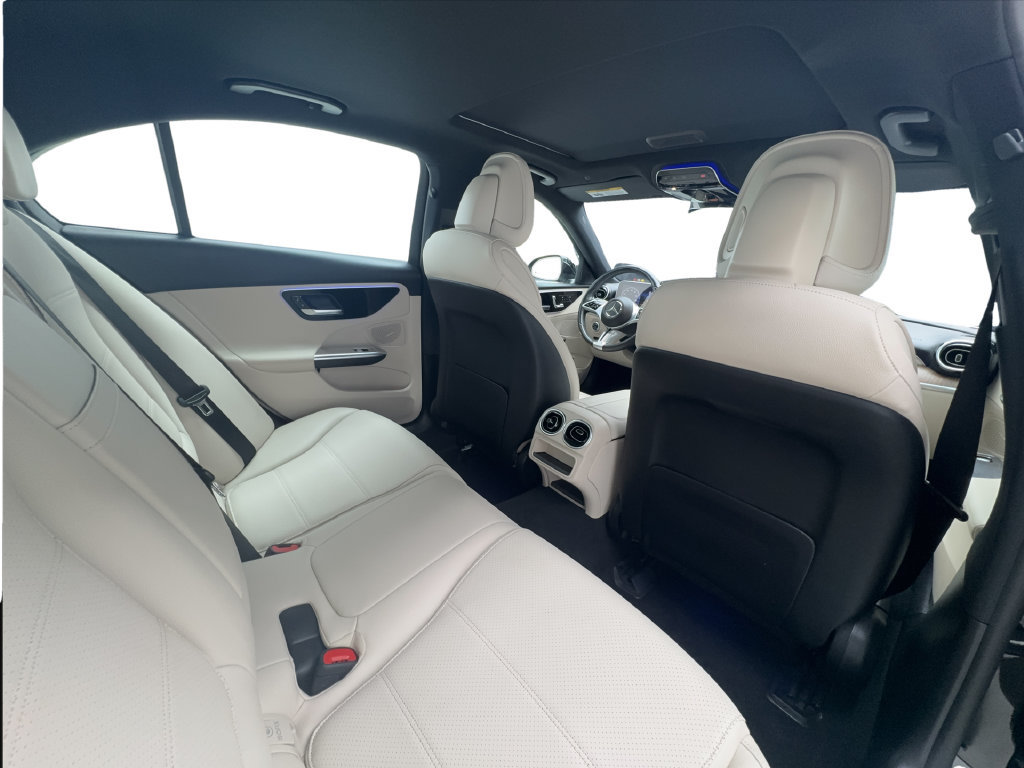 Used 2022 Mercedes-Benz C 300 Sedan image 28