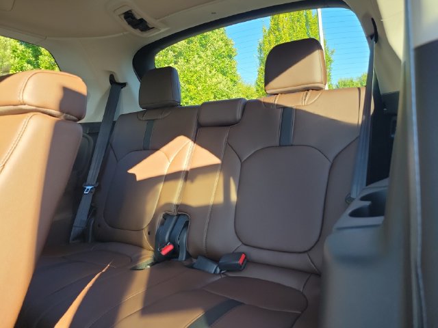 New 2026 Honda Pilot Touring image 10