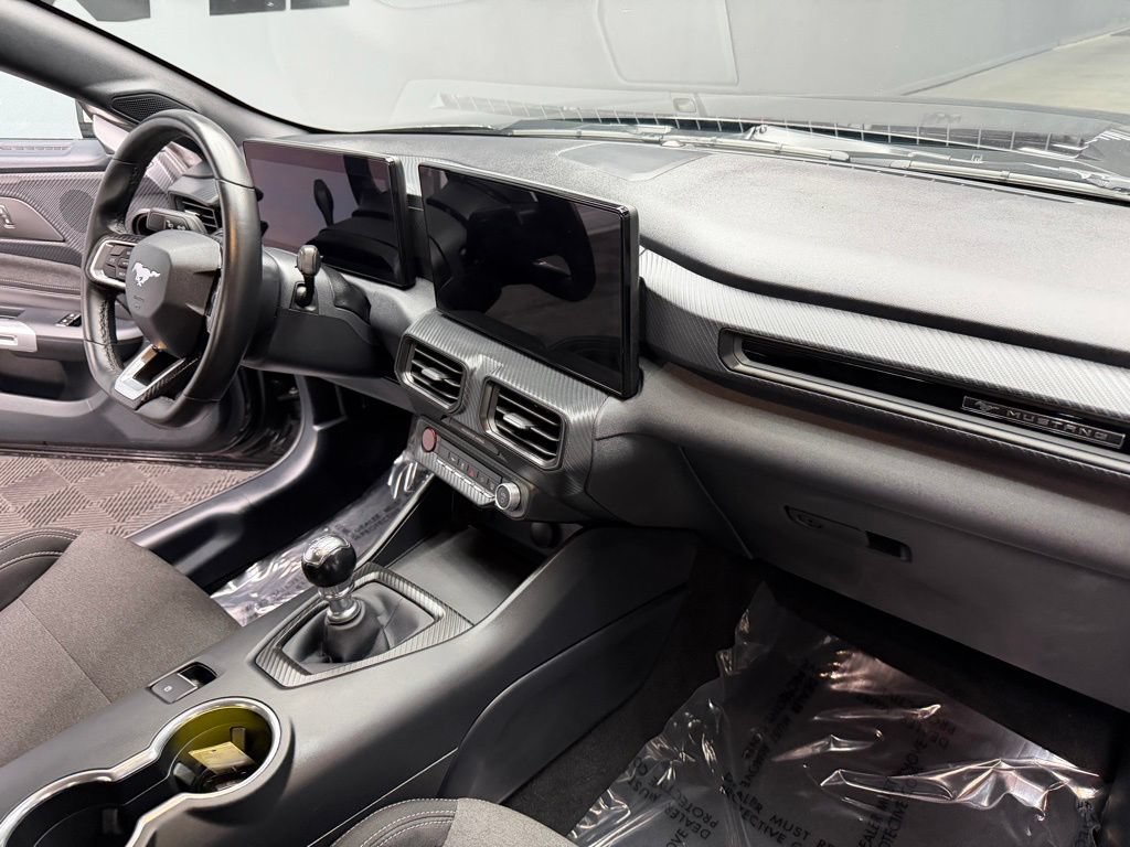 Used 2024 Ford Mustang GT RWD image 40