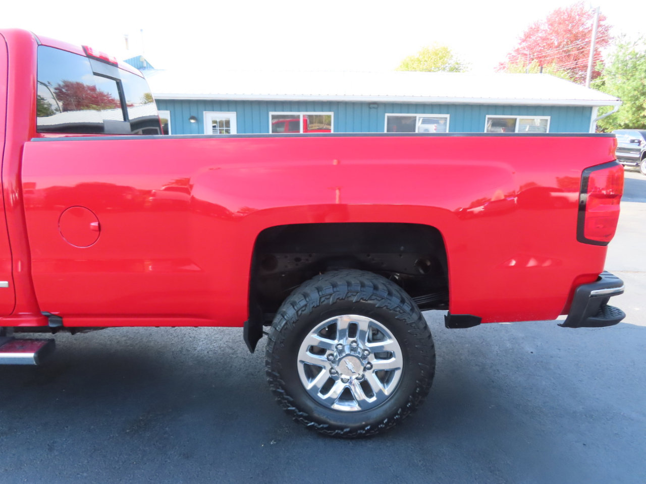 Used 2018 Chevrolet Silverado 2500 LTZ w/ Duramax Plus Package image 16