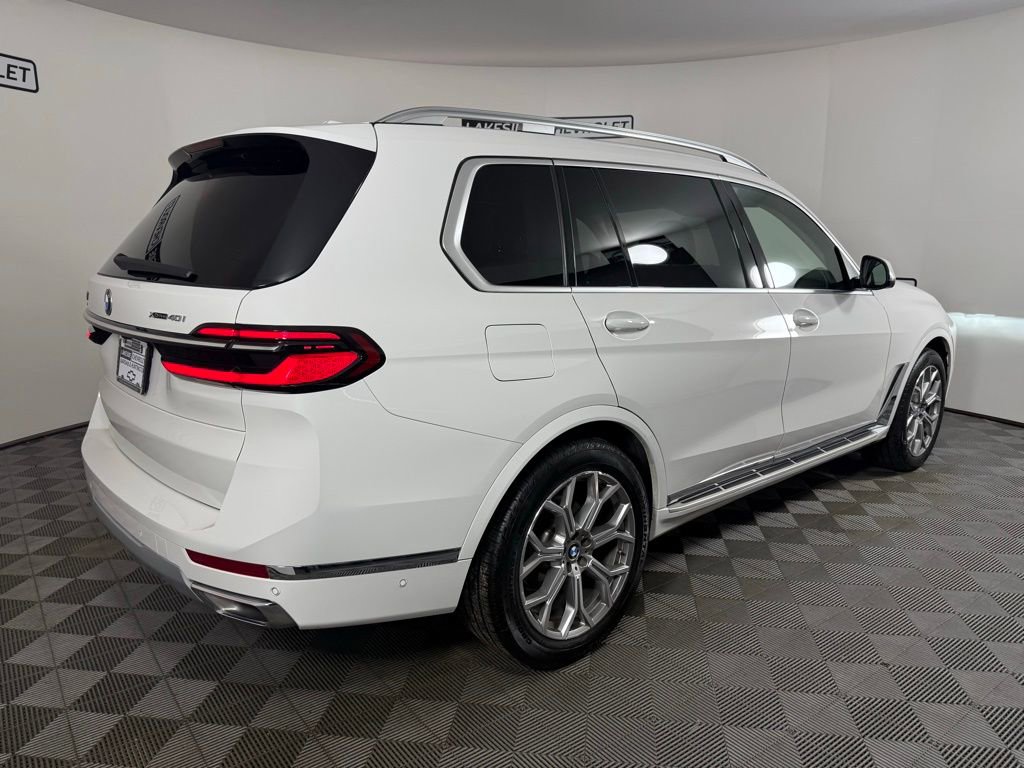 Used 2025 BMW X7 xDrive40i image 6