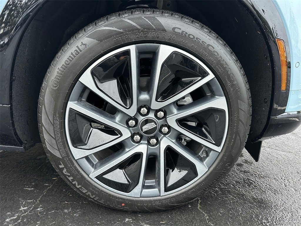 New 2026 Cadillac Optiq Sport 1 image 9