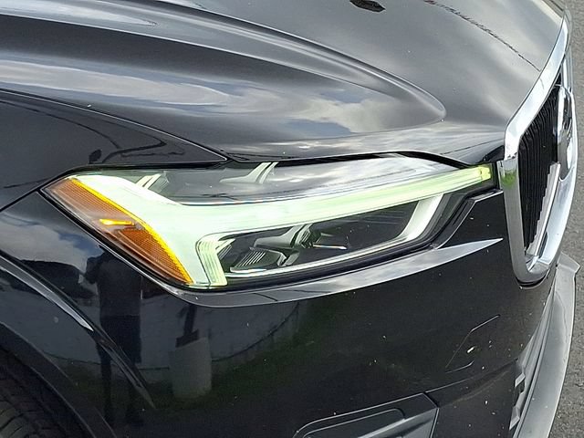 Used 2018 Volvo XC60 T6 Momentum w/ Convenience Package AWD/4WD image 28