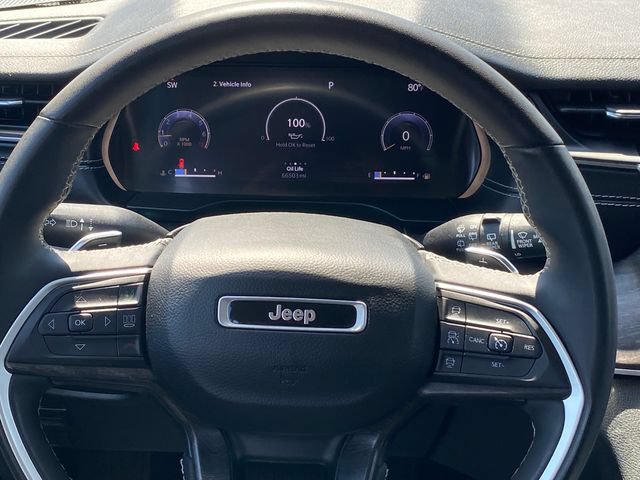 Used 2023 Jeep Grand Cherokee Limited AWD/4WD image 8