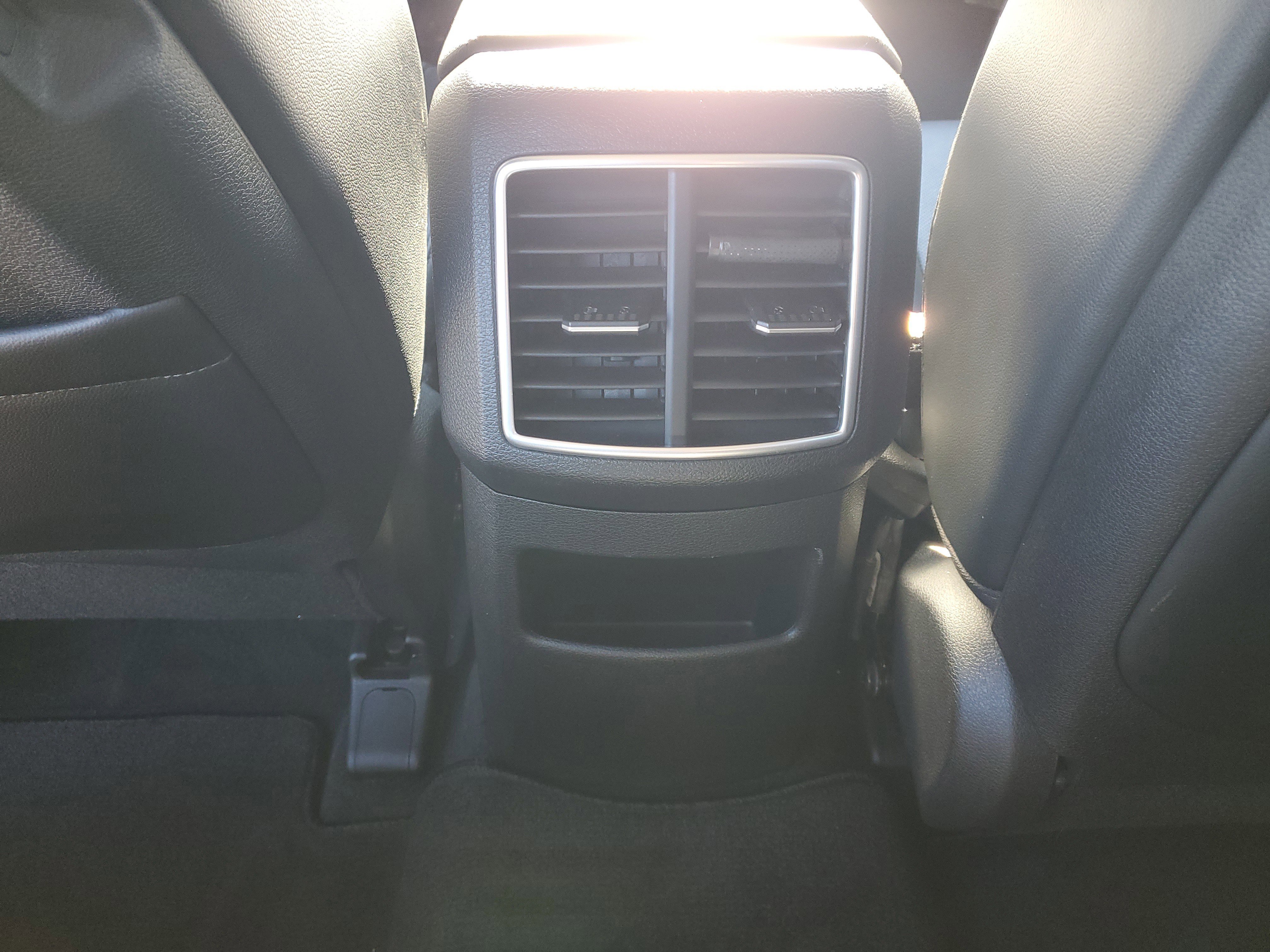 Used 2023 Kia Sportage EX image 18