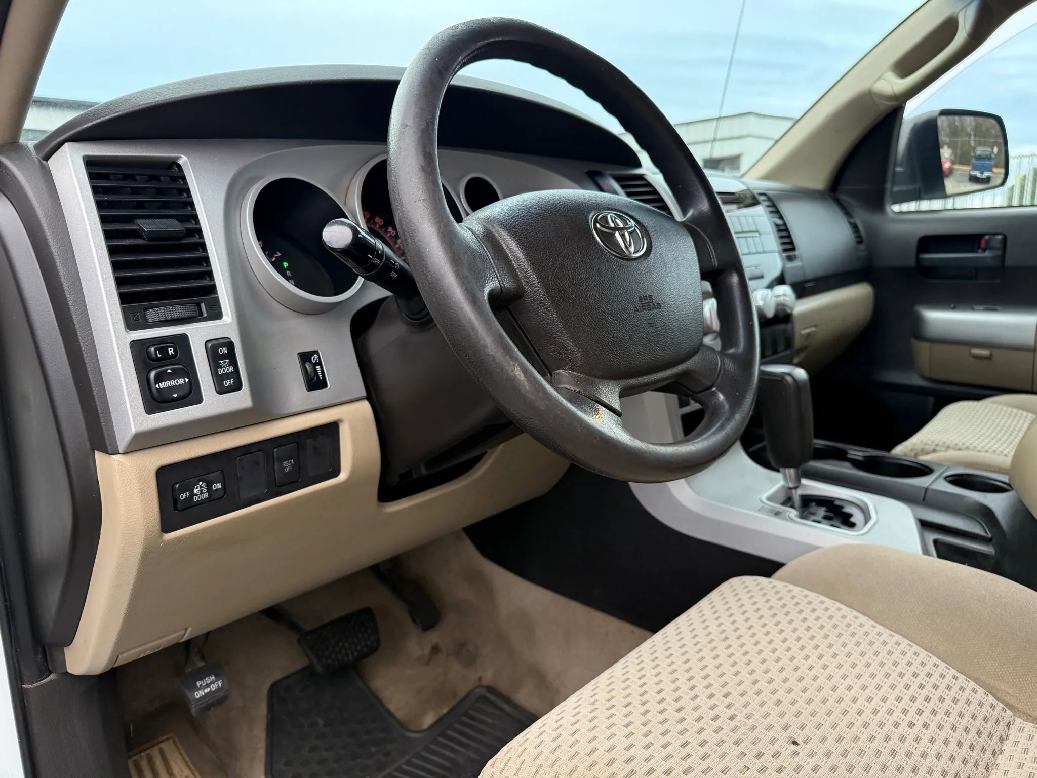 Used 2008 Toyota Tundra 4x4 Double Cab image 17