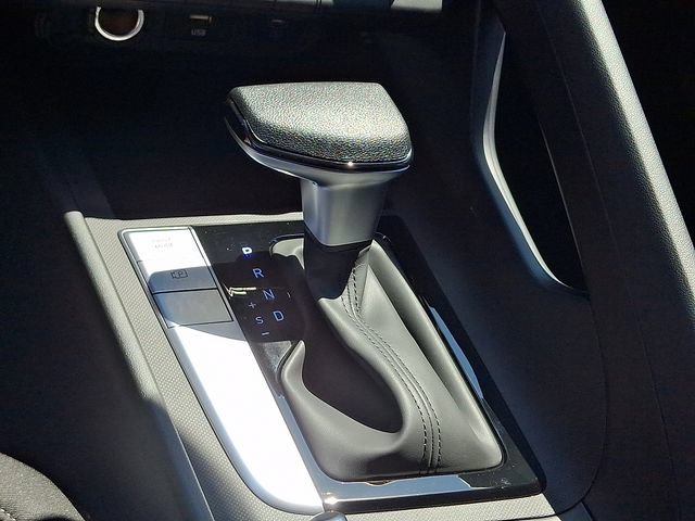 New 2026 Hyundai Elantra SE FWD image 17