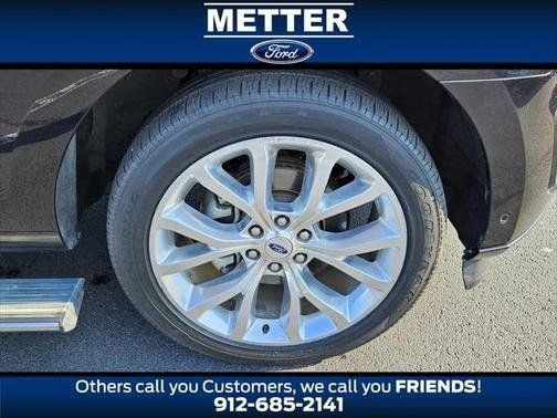Used 2019 Ford Expedition Max Platinum AWD/4WD image 14