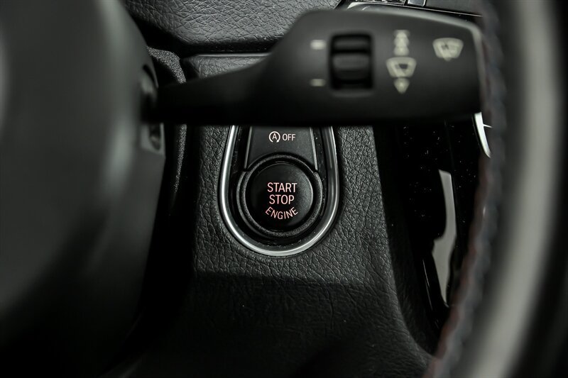Used 2016 BMW M3 RWD image 23