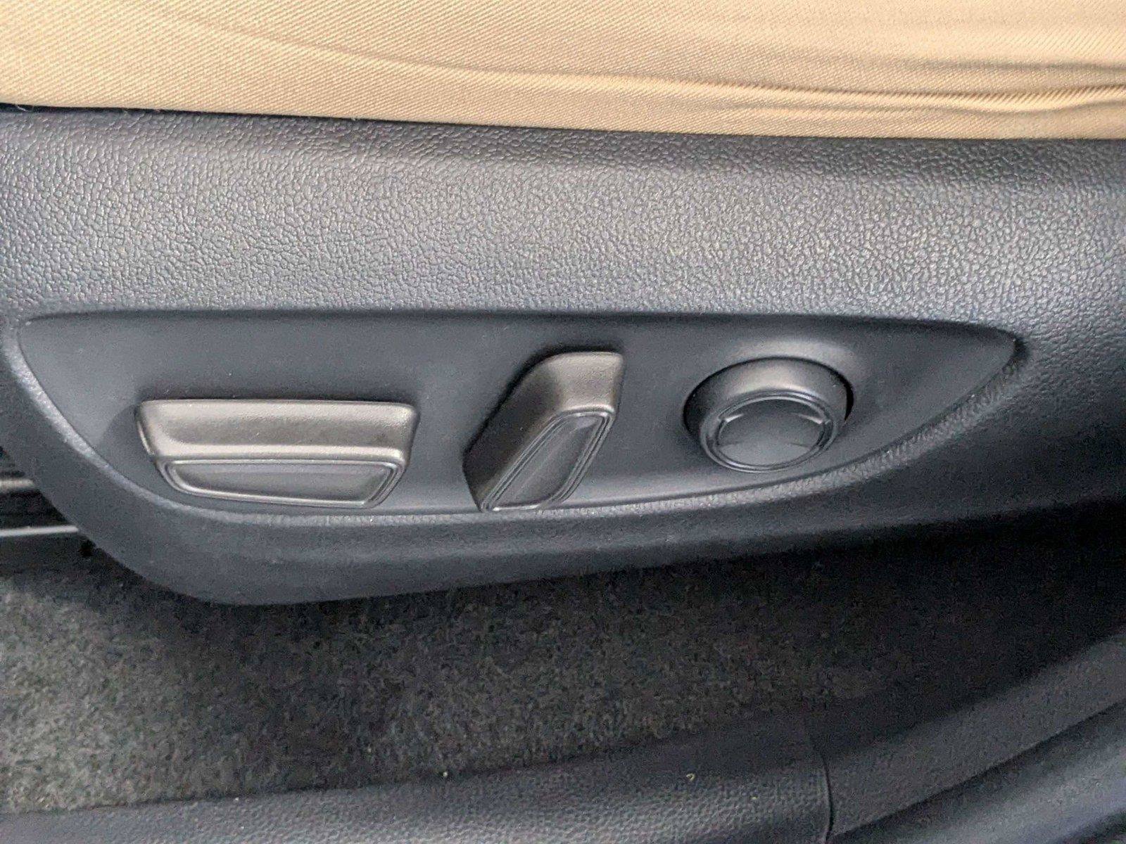 Certified 2022 Toyota RAV4 XLE FWD image 12