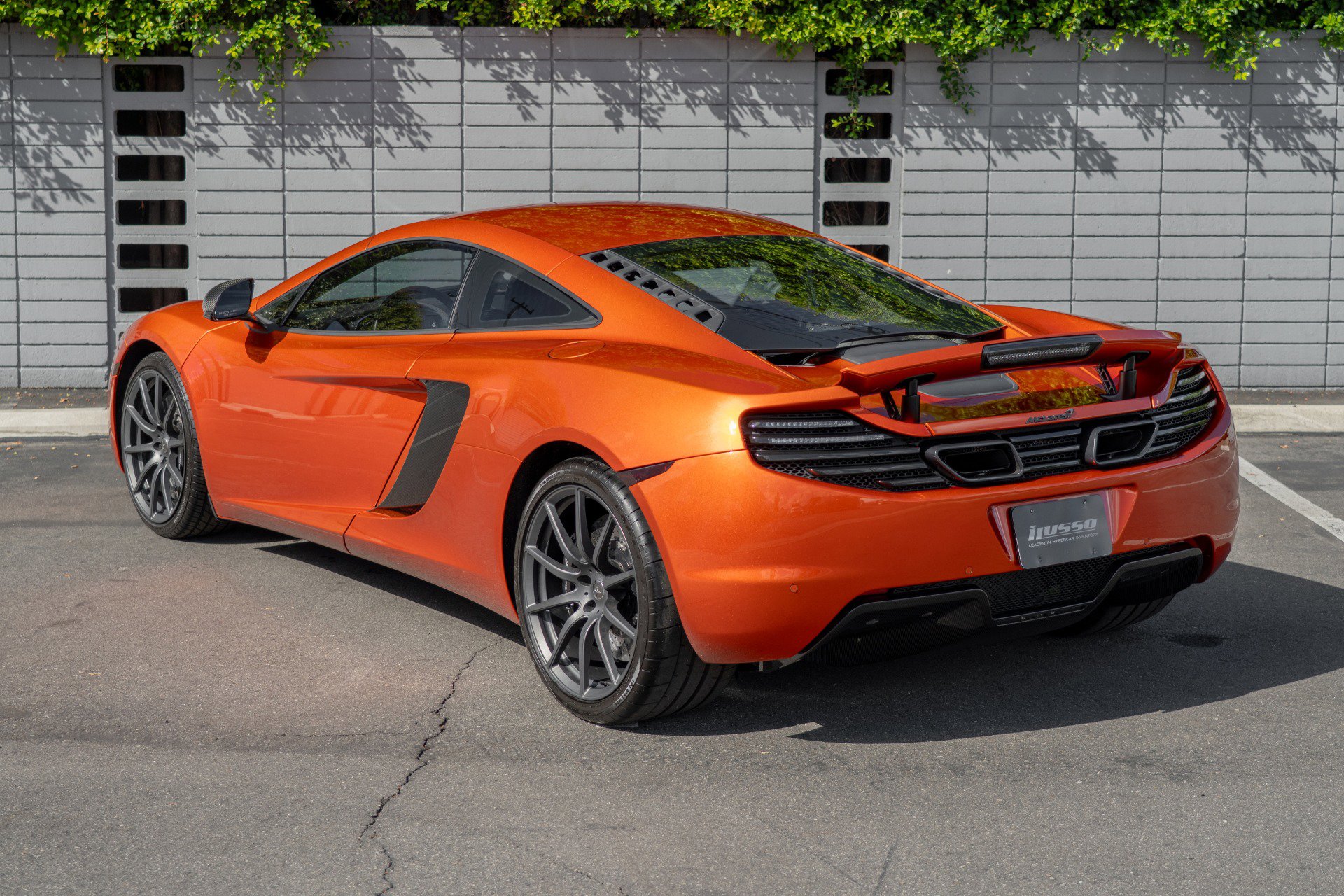 Used 2012 McLaren MP4-12C Coupe image 24