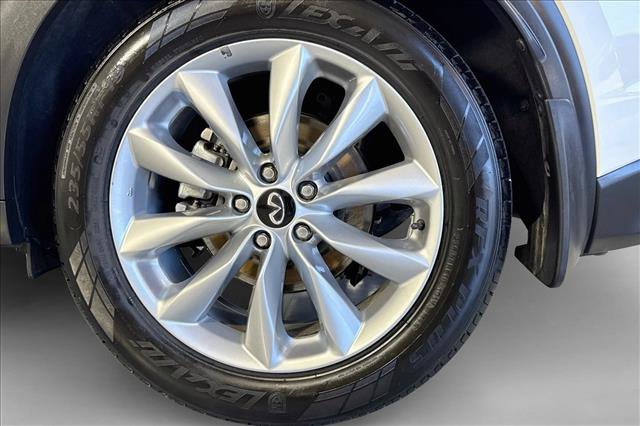 Used 2021 INFINITI QX50 Essential FWD image 30