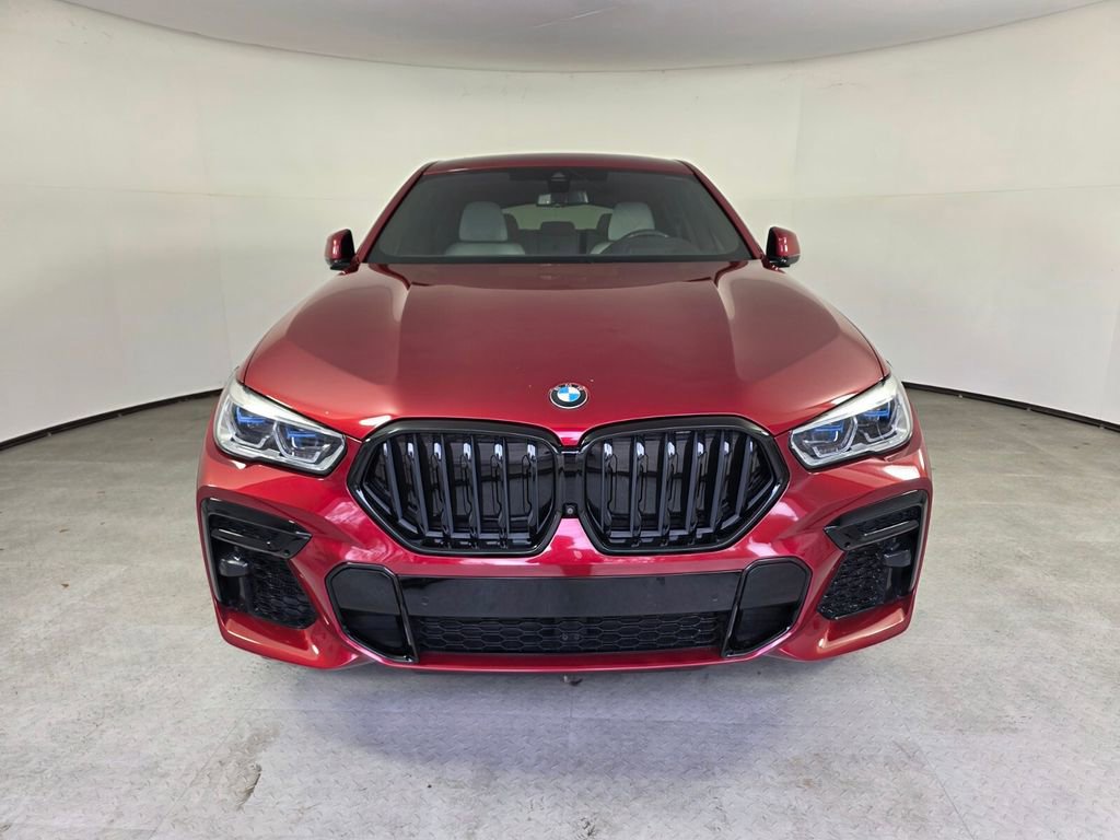 Used 2023 BMW X6 xDrive40i w/ Executive Package image 2