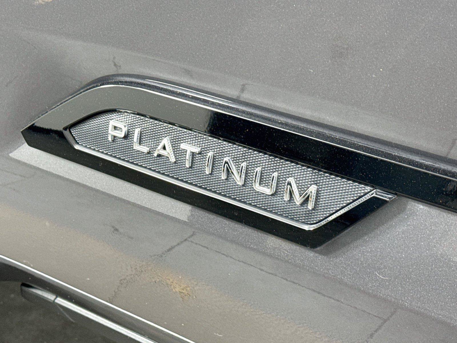Used 2024 Toyota Tundra Platinum AWD/4WD image 15