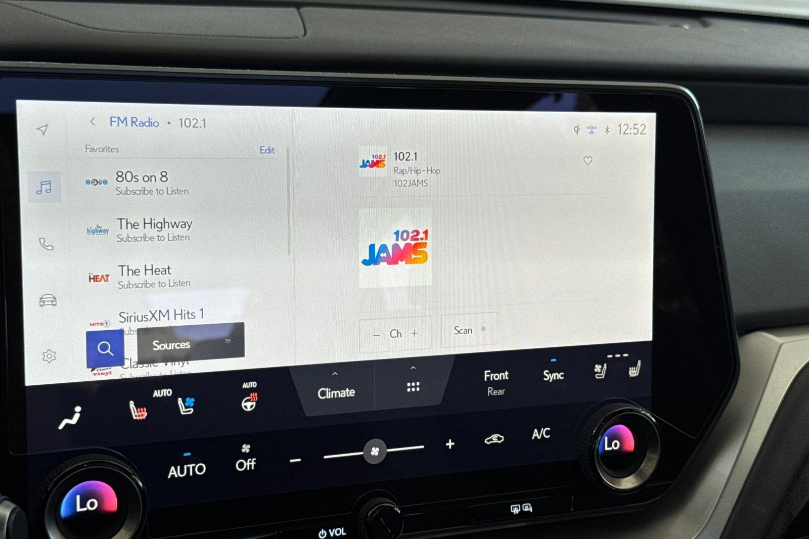 Certified 2026 Lexus TX 550h AWD Plug-In Hybrid w/ Technology Package image 26
