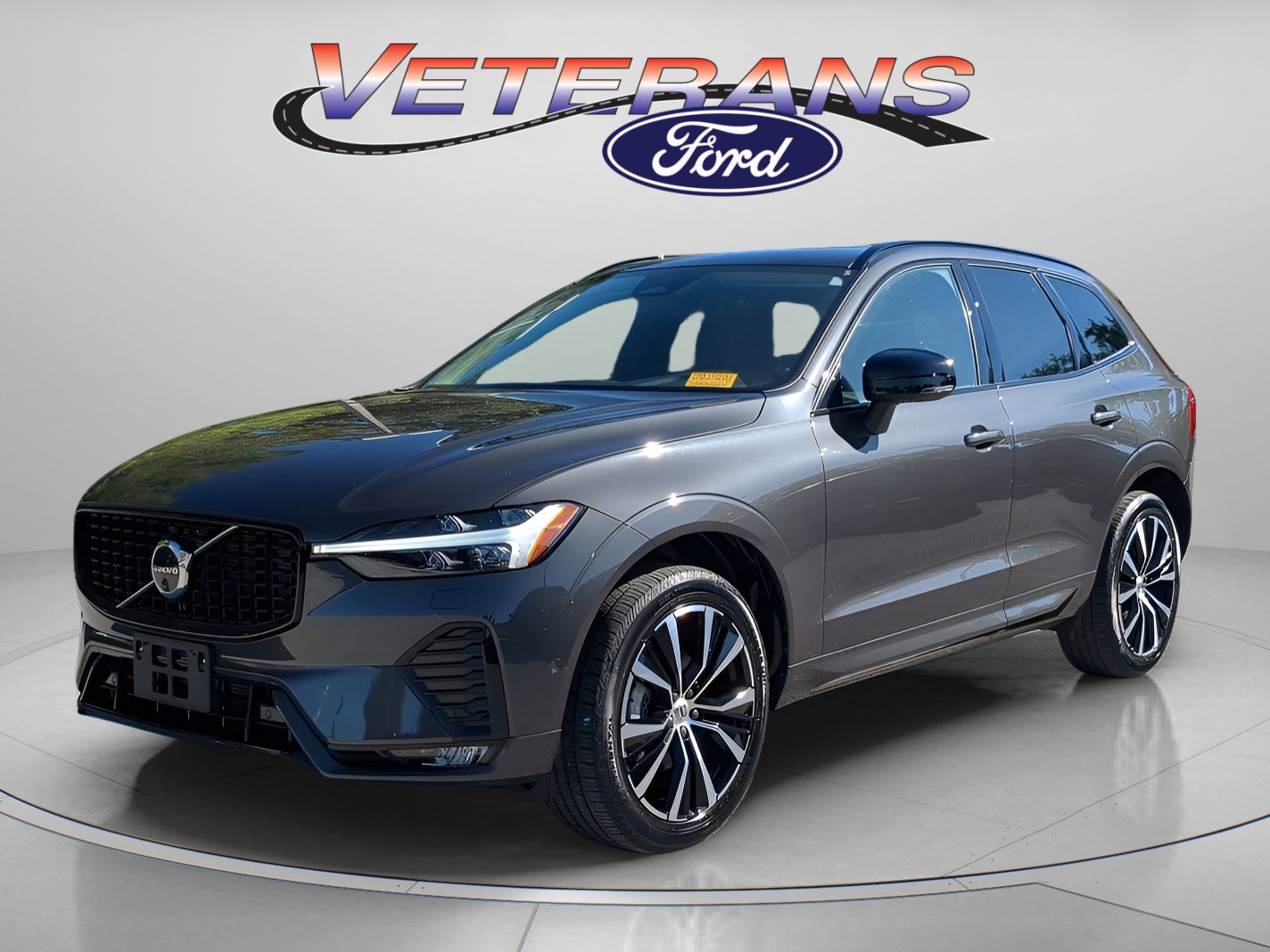 Used 2025 Volvo XC60 B5 Plus