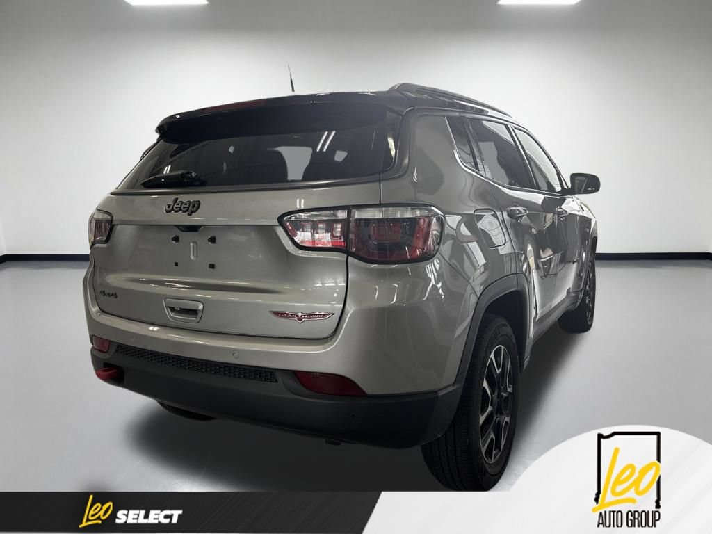 Used 2019 Jeep Compass Trailhawk w/ Leather Interior Group AWD/4WD image 6