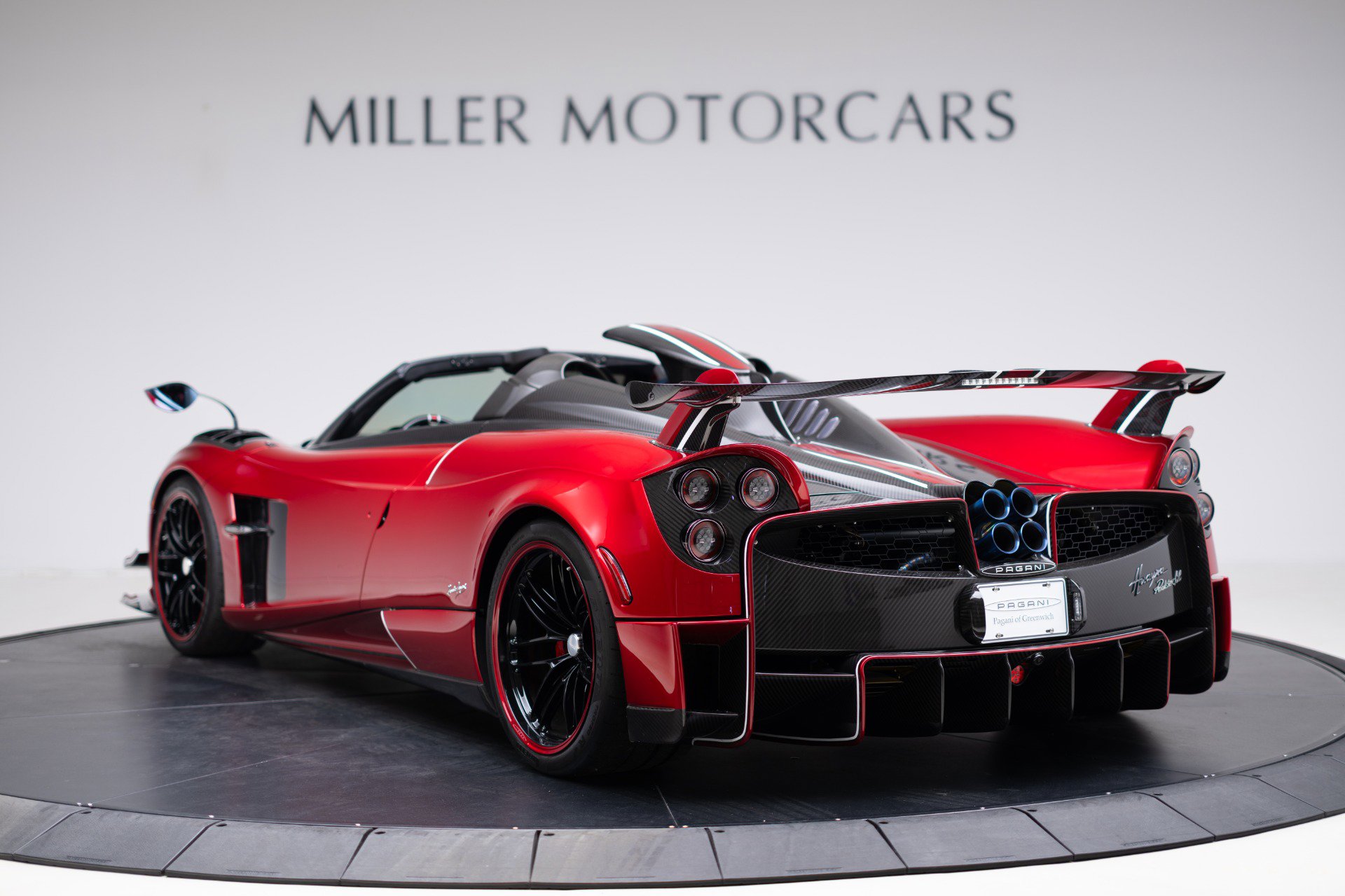 Used 2020 Pagani Huayra image 3