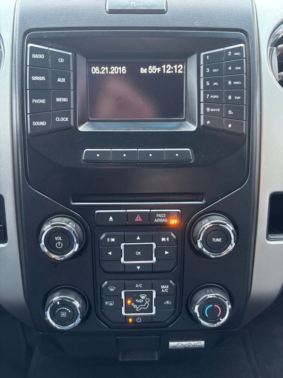 Used 2013 Ford F150 XLT w/ XLT Convenience Pkg image 15