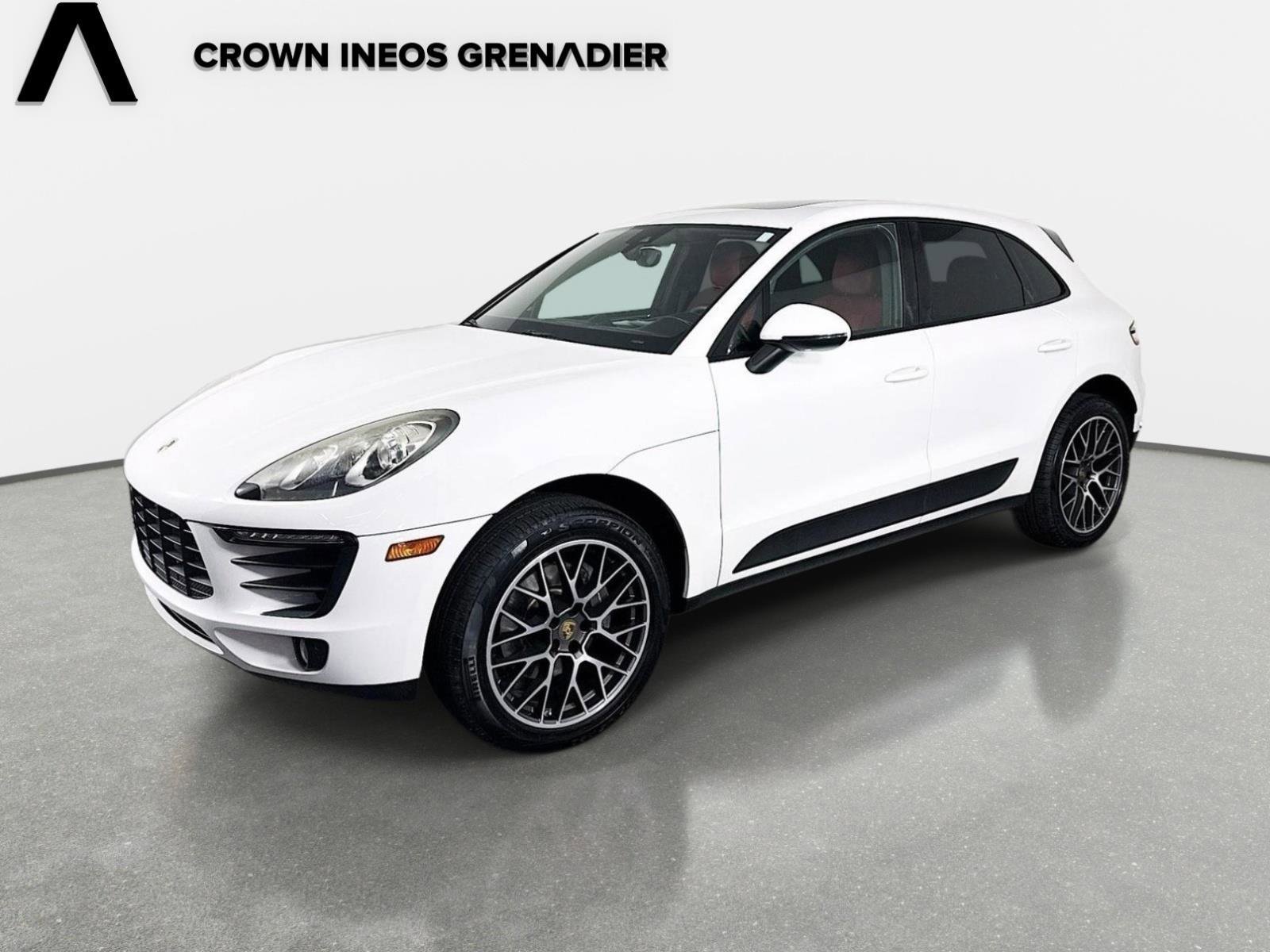 Used 2018 Porsche Macan AWD/4WD image 1