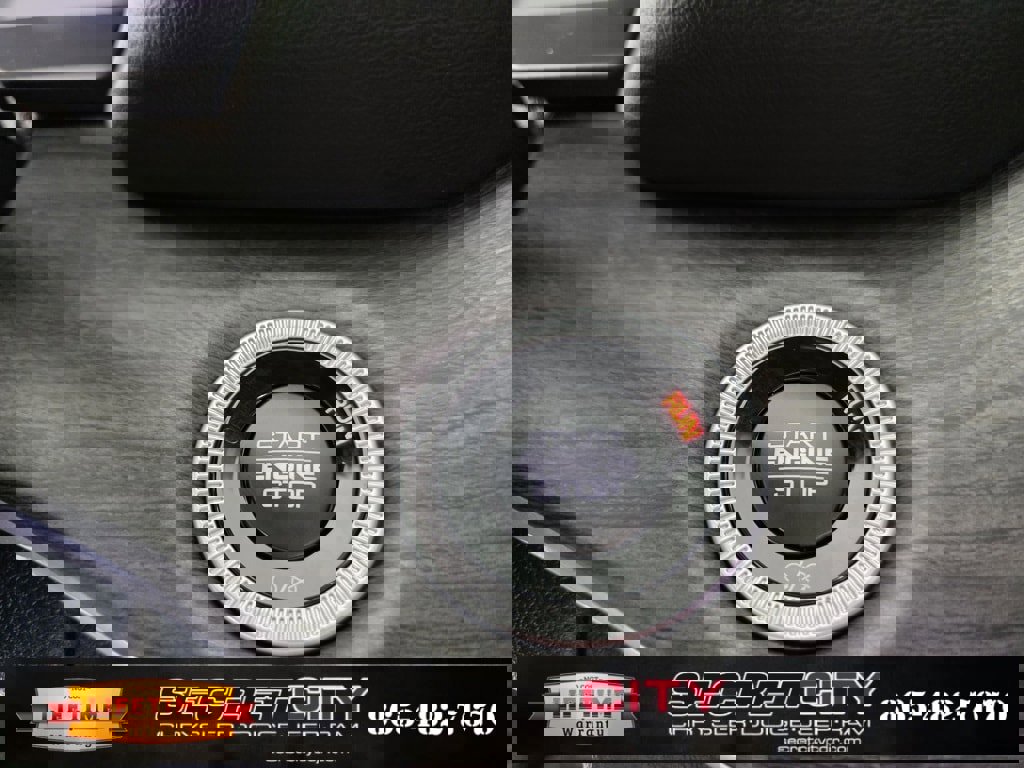 New 2025 Jeep Grand Cherokee Limited w/ Black Appearance Package image 20