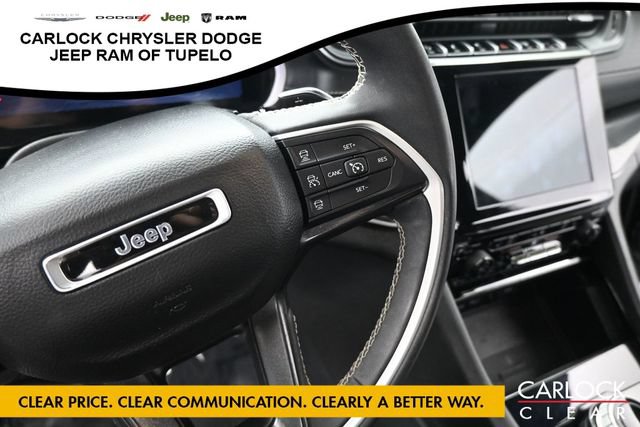 Used 2023 Jeep Grand Cherokee Altitude AWD/4WD image 18