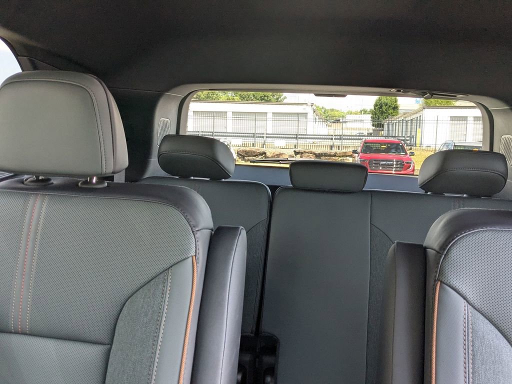 New 2026 GMC Acadia AT4 w/ LPO, Floor Liner Package image 9