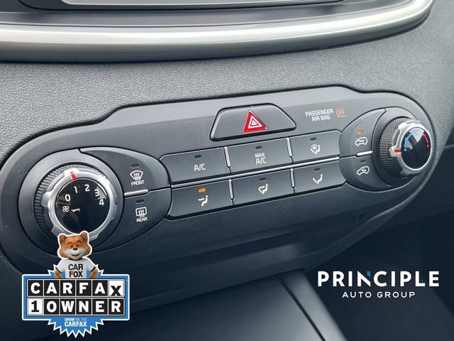 Used 2019 Kia Sorento LX FWD image 25