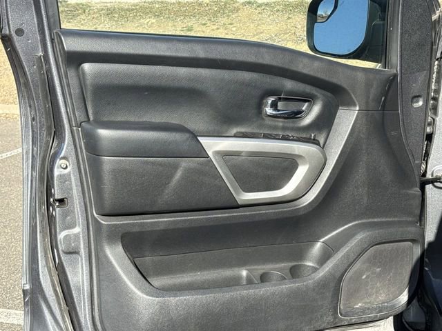 Used 2020 Nissan Titan SV w/ SV Convenience Package image 20