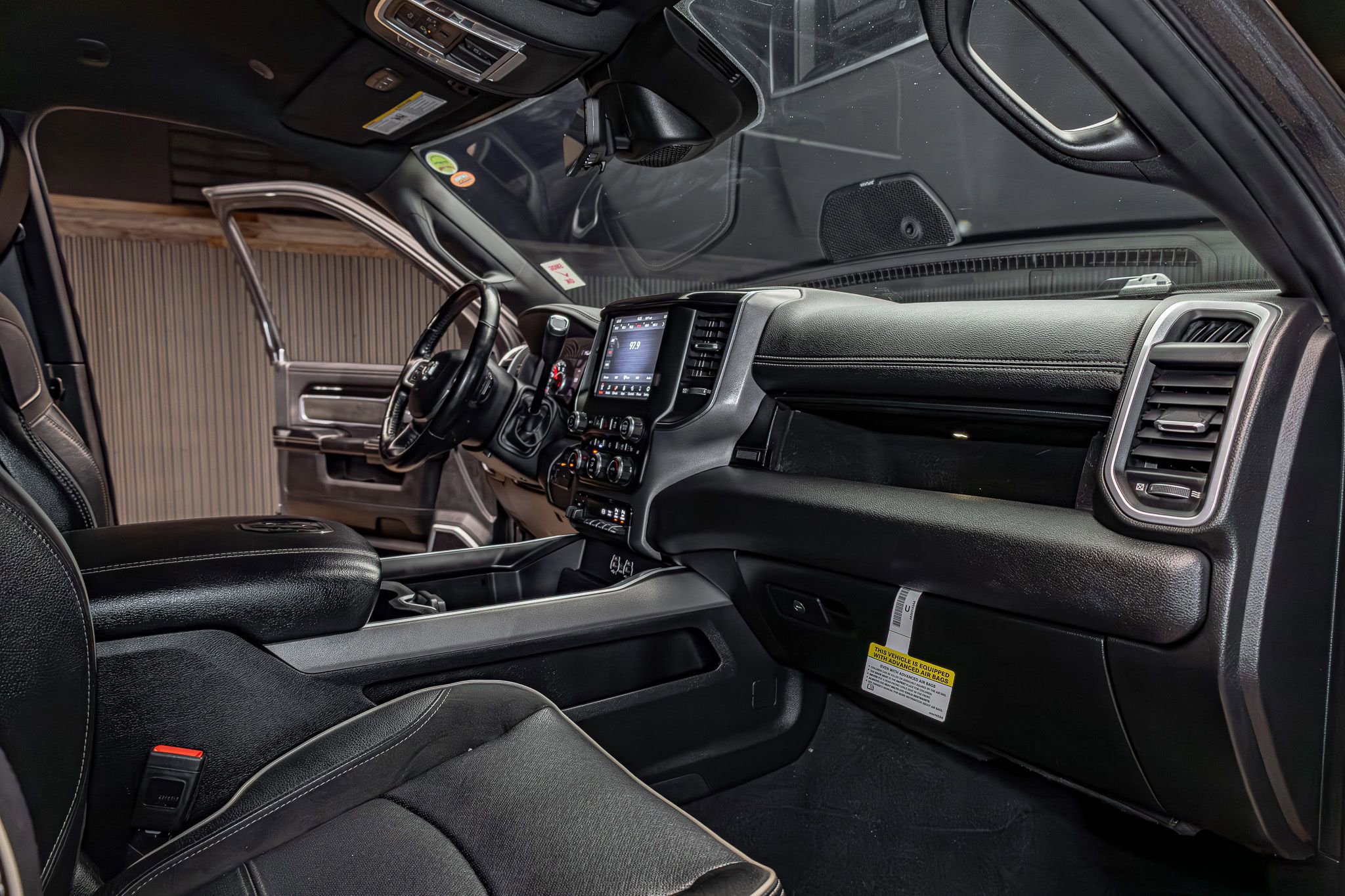 Used 2021 RAM 2500 Laramie w/ Night Edition image 13