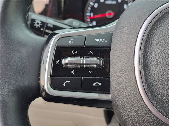 Used 2023 Kia Sorento S w/ Panoramic Sunroof Package AWD/4WD image 11