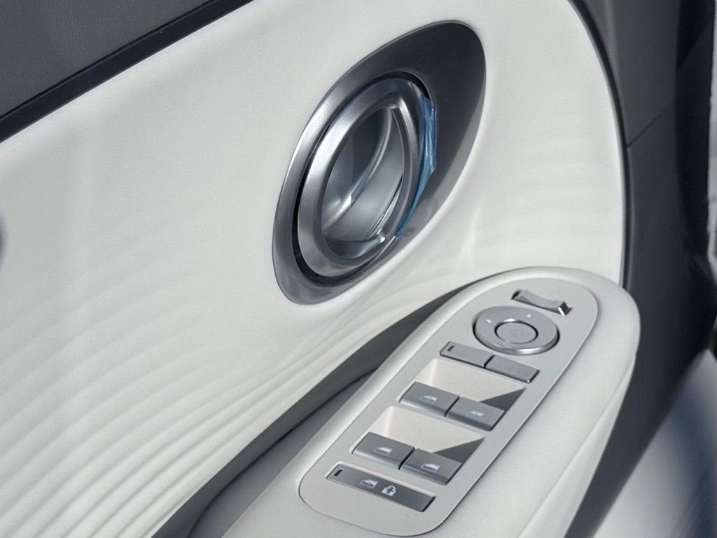 New 2026 Hyundai Ioniq 9 SEL image 28