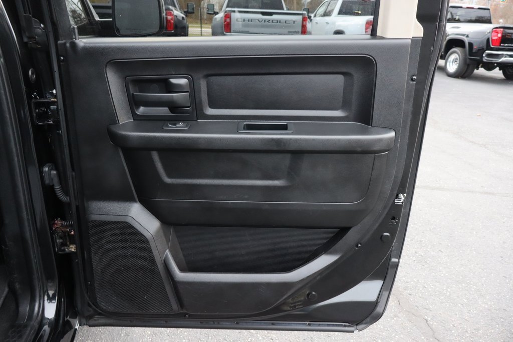 Used 2017 RAM 1500 Express image 22